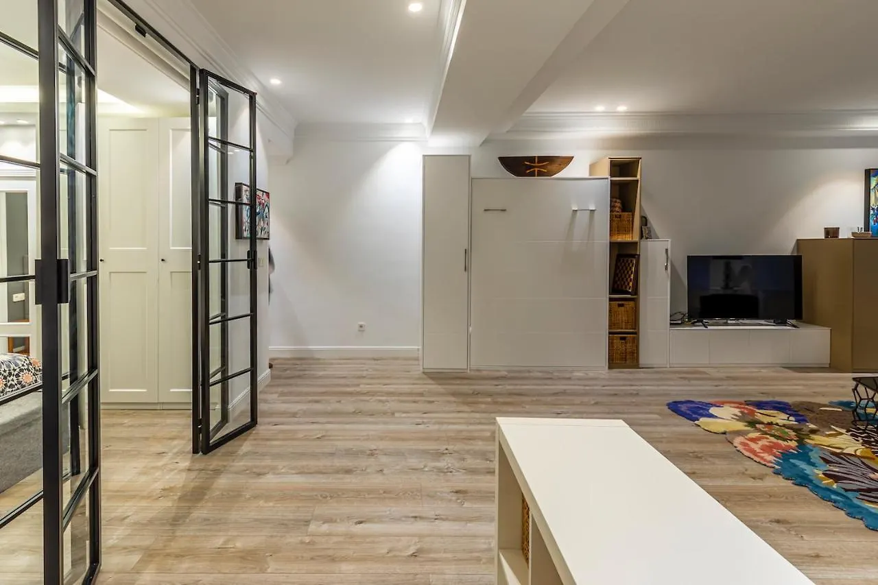 110 M2 Central Apartment In Abando Close To Guggenheim With Parking Bilbao 0*,